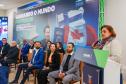 99 professores do Paraná vão embarcar em outubro para cursos no Canadá e Finlândia