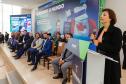 99 professores do Paraná vão embarcar em outubro para cursos no Canadá e Finlândia