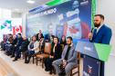 99 professores do Paraná vão embarcar em outubro para cursos no Canadá e Finlândia