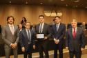 Governador defende advocacia pública ao receber homenagem de procuradores do Estado