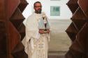 Palácio Iguaçu recebe imagem peregrina de Nossa Senhora do Rocio, Padroeira do Paraná