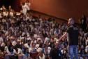O governador Carlos Massa Ratinho Junior se encontrou nesta segunda-feira (20), no Teatro Guaíra, com os mil alunos da rede pública estadual que vão participar do programa de intercâmbio internacional Ganhando o Mundo