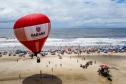 Voos de balão do Verão Maior Paraná atraíram mais de mil participantes no Litoral