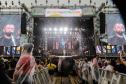 Segunda semana de shows nas praias termina com muito sertanejo para 110 mil pessoas