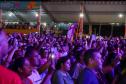 Raça Negra e Amado Batista emocionam mais de 100 mil fãs em shows no Litoral