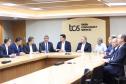 O grupo Tata Consultancy Services (TCS) anunciou nesta segunda-feira (15) a expansão da operação em Londrina, no Norte do Paraná, com ampliação de seu Delivery Center. O anúncio foi feito em Mumbai, onde o governador Carlos Massa Ratinho Junior foi recebido pelo CEO da TCS, Krithi Krithivasan, e executivos da companhia em missão oficial do Governo do Paraná à Índia