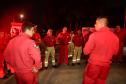 Atendendo a determinação do governador Carlos Massa Ratinho Junior, o Estado enviou nesta quarta-feira (1º) uma equipe do Corpo de Bombeiros Militar do Paraná (CBMPR) para auxiliar o Rio Grande do Sul em meio à calamidade causada pelas chuvas