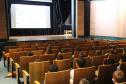 Centro Cultural Teatro Guaíra - Teatro José Maria Santos - "Rotação" – Inspirados em questões poéticas e contemporâneas acerca de conceitos como profundidade, altura, linha, ângulo, distância, tridimensionalidade, convergências e divergências, o ator Giovanni Venturini e a dançarina Lívea Castro estreiam em Curitiba acompanhados de dezenas de escadas