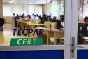 Ensaio de soroneutralização realizado no câmpus Juvevê do Tecpar