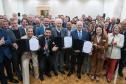 O governador em exercício Darci Piana e o presidente da Sanepar, Wilson Bley, anunciam nesta terça-feira (02) um pacote de investimento em saneamento rural e urbano e distribuição de água, além da conclusão de obras emblemáticas do setor.