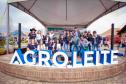  1,2 mil alunos da rede estadual visitam Agroleite, em Castro