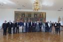 O governador Carlos Massa Ratinho Junior recepcionou nesta segunda-feira (19), no Palácio Iguaçu, uma comitiva do Centro de Desenvolvimento de Computação Avançada (C-DAC), instituição indiana que é referência em pesquisa e desenvolvimento de alta tecnologia.