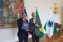 O vice-governador Darci Piana recebe nesta terca-feira (20), o embaixador da Costa Rica, Norman Lizano no Palacio Iguacu.