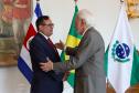 O vice-governador Darci Piana recebe nesta terca-feira (20), o embaixador da Costa Rica, Norman Lizano no Palacio Iguacu.