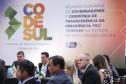 O governador Carlos Massa Ratinho Junior participou nesta quinta-feira (1º) da reunião do Conselho de Desenvolvimento e Integração Sul (Codesul), em Campo Grande (MS).
