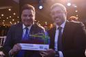 A Portos do Paraná conquistou pela quinta vez consecutiva o prêmio de melhor gestão portuária do País. O título foi recebido durante a 5ª edição Portos + Brasil, realizada nesta quarta-feira (07), em Brasília. A honraria é considerada a mais importante entre os portos públicos e homenageia as empresas com excelentes práticas de gestão portuária