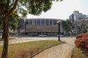 O governador Carlos Massa Ratinho Junior anuncia nesta quinta-feira (12) o repasse R$ 50 milhões para reforma, revitalização, adequação e modernização da estrutura do teatro, além da aquisição de novos equipamentos e instrumentos para Orquestra Sinfônica do Paraná