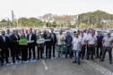 Curitiba, 23 de setembro de 2024 - O governador Carlos Massa Ratinho Junior realiza a entrega de veículos destinados ao serviço de transporte de órgãos.