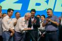 O governador Carlos Massa Ratinho Junior anunciou nesta quinta-feira (13) a liberação de R$ 1,2 bilhão para a saúde pública do Estado, durante o evento Saúde em Movimento, em Foz do Iguaçu, na região Oeste.