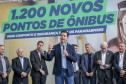 Trinta municípios paranaenses vão receber 1.200 novos abrigos de pontos de ônibus adquiridos pelo Governo do Estado por meio da Agência de Assuntos Metropolitanos do Paraná (Amep). O anúncio foi feito nesta terça-feira (22) pelo governador em exercício Darci Piana e envolve investimentos de R$ 7,4 milhões do orçamento estadual e de outros R$ 3,1 milhões de emendas indicadas por deputados estaduais.
