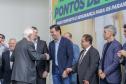 Trinta municípios paranaenses vão receber 1.200 novos abrigos de pontos de ônibus adquiridos pelo Governo do Estado por meio da Agência de Assuntos Metropolitanos do Paraná (Amep). O anúncio foi feito nesta terça-feira (22) pelo governador em exercício Darci Piana e envolve investimentos de R$ 7,4 milhões do orçamento estadual e de outros R$ 3,1 milhões de emendas indicadas por deputados estaduais.