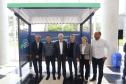 Trinta municípios paranaenses vão receber 1.200 novos abrigos de pontos de ônibus adquiridos pelo Governo do Estado por meio da Agência de Assuntos Metropolitanos do Paraná (Amep). O anúncio foi feito nesta terça-feira (22) pelo governador em exercício Darci Piana e envolve investimentos de R$ 7,4 milhões do orçamento estadual e de outros R$ 3,1 milhões de emendas indicadas por deputados estaduais.