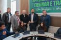 O governador em exercício Darci Piana participa nesta terça-feira (1), da entrega de 25.040 tablets para escolas da rede estadual