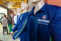 Estado vai distribuir uniformes para alunos de todas as 412 escolas de tempo integral Foto: Lucas Fermin/SEED