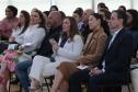 A primeira-dama Luciana Saito Massa, a secretária Leandre Dal Ponte e o secretário Coronel Hudson Teixeira participam nesta sexta-feira (29), de evento Agosto Lilás, no Salão de Atos do Palácio Iguaçu. Foto: Geraldo Bubniak/AEN