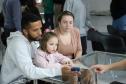Com recursos do Estado, 208 famílias recebem apartamentos em residencial em Curitiba
