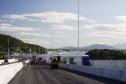 Ponte de Guaratuba já está 100% pavimentada e começa a ganhar iluminação final