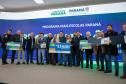 O governador Carlos Massa Ratinho Junior e o secretário da Educação, Roni Miranda, assinam nesta quarta-feira (24), o contrato do programa Mais Escolas Paraná