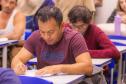 Migrantes de 14 nacionalidades aprendem português em projeto da UEPG