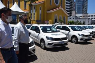O Governo do Estado realizou mais uma entrega dos carros para Estratégia da Saúde da Família (ESF) neste sábado (13). Agora, os 15 municípios da 7ª Regional de Saúde de Pato Branco foram beneficiados com a doação de 43 automóveis, em um investimento de mais de R$ 1,4 milhão. 