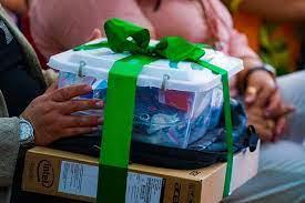 Governo entrega kits de robótica a escolas de 16 municípios