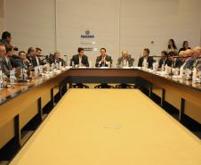 Governador Carlos Massa Ratinho Junior em agenda com Ministro da Infraestrutura Marcelo Sampaio.