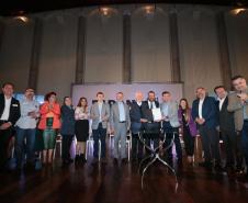 Governo destina mais de R$ 42 milhões para 383 municípios do Paraná