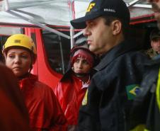Equipes do Estado auxiliam trabalhos de atendimento às vítimas do deslizamento da BR-376 