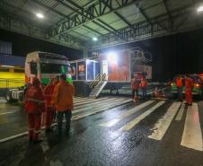 Equipes do Estado auxiliam trabalhos de atendimento às vítimas do deslizamento da BR-376 