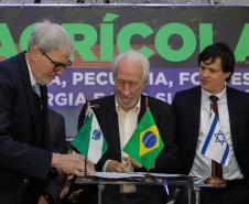 Pinhais, 01 de novembro de 2022 - Evento de entrega de veículos, benfeitorias e formalização de parceria com o governo israelense que aconteceu no Colégio Agricola Nilton Freire Maia.