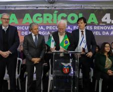 Pinhais, 01 de novembro de 2022 - Evento de entrega de veículos, benfeitorias e formalização de parceria com o governo israelense que aconteceu no Colégio Agricola Nilton Freire Maia.