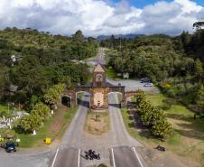 Campina Grande do Sul - Portal da Rodovia da Graciosa (PR 410) que liga ao litoral paranaense -