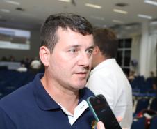 Em audiência pública, Governo debate com população obras da Ponte de Guaratuba