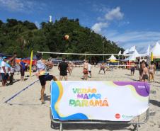 Campeonato de vôlei de praia, bodyboarding e jogos na água agitam Litoral no fim de semana