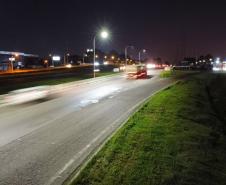 Com 500 metros iluminados, modernização do Contorno Sul de Curitiba já atende usuários