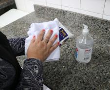 Governo inicia entrega de alimentos não perecíveis para merenda em 2,1 mil escolas