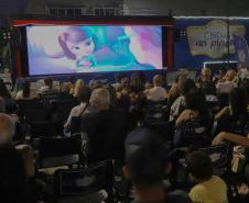 Com início de sessões de cinema ao ar livre, Estado aumenta opções de lazer no Litoral
