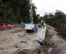 Estrada da Graciosa - obras de recuperação da Estrada da Graciosa, depois dos desmoronamentos causados pelas chuvas