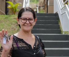 Casa Fácil Paraná ajudou quase 32 mil famílias a realizarem o sonho da casa própria.Na foto Ofélia Mussi Sanchez.