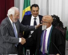 Vice-governador acompanha a posse da nova mesa diretora do Tribunal de Contas do Paraná 